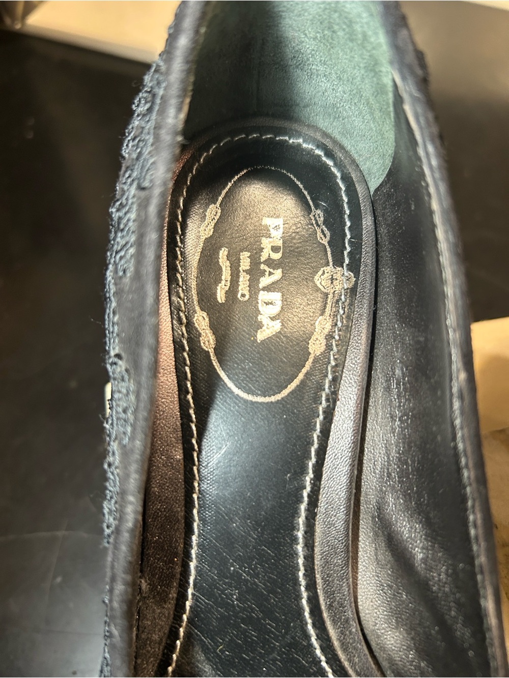 Prada Black Suede Embroidered Pointed-Toe Pumps w Kitten Heel~SALE 2DAY ONLY! - Picture 4 of 6